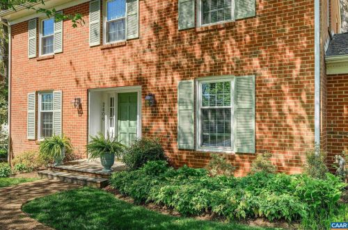 2406 Kerry Ln, Charlottesville, VA 22901-2927