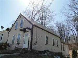 28 Dawson St, Milton, NH 03851-4547