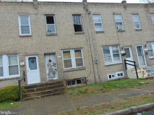 1734 Mulford St, Camden, NJ 08104-1812