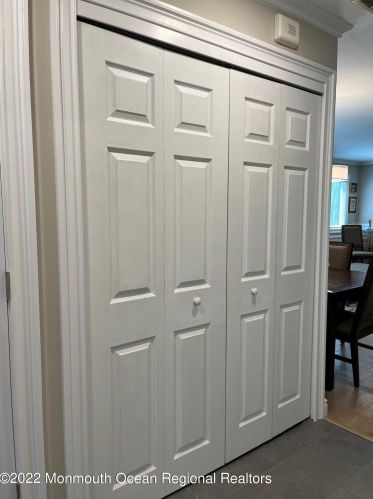 20 Hanover Ct, Tinton Falls NJ 07701-5421 exterior