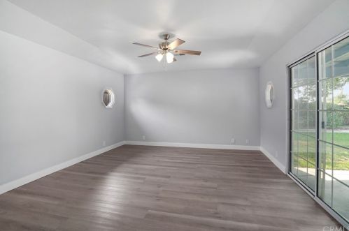 6337 Westview Dr, Riverside CA  92506-5325 exterior