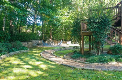 854 Carlton Rdg, Atlanta GA  30342-4340 exterior