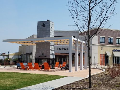 850 Village Center Dr, Willowbrook IL  60527-4534 exterior