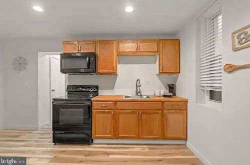 211 63rd St, Philadelphia PA  19139-1150 exterior