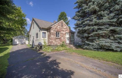 123 65th Ave, Duluth, MN 55807-1950