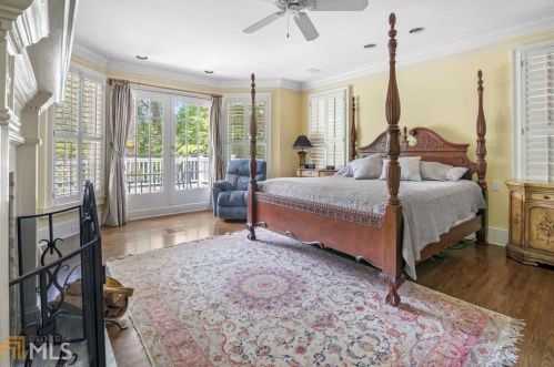 150 Beverly Rd, Atlanta GA  30309-2656 exterior