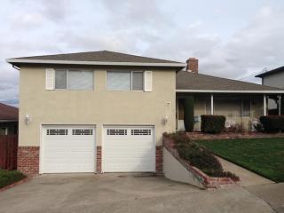 476 Redwood Ave, San Bruno, CA 94066-4150