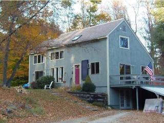 2915 River Rd, Brattleboro VT  05301-9086 exterior
