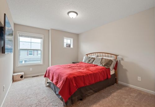 2141 Cedar Grv Trl, Saint Paul MN  55122-1543 exterior