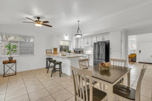 8616 Diamond Crest Ct, Elk Grove CA  95624-2848 exterior