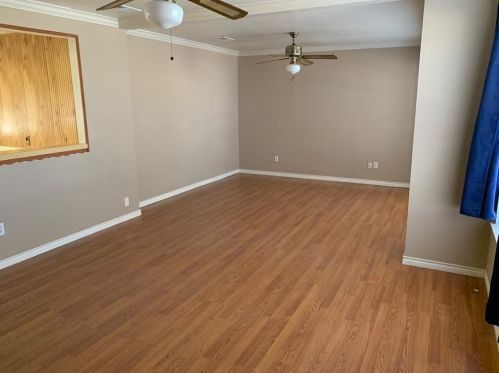 2818 Stanford Dr, Irving TX  75062-7135 exterior