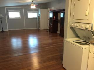 3034 Del Mar Blvd, Pasadena CA  91107-4423 exterior