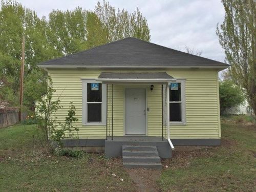 403 Water St, Weston OR  97886-5018 exterior