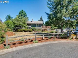 12250 Menser Ct, Happy Valley, OR 97089-9305