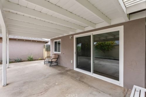 2732 Virginia Ave, Anaheim CA  92806-4353 exterior