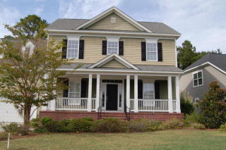 210 Carolinian Dr, Summerville, SC 29485-7854