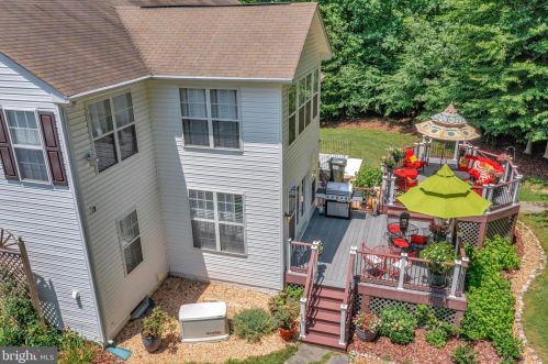 10108 Willow Ridge Ln, Spotsylvania, VA 22553-1837