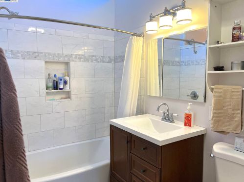1632 Sunset Dr, Livermore, CA 94551-1949