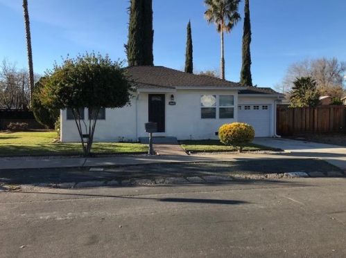 1465 Santa Clara Ave, Concord, CA 94518-1047