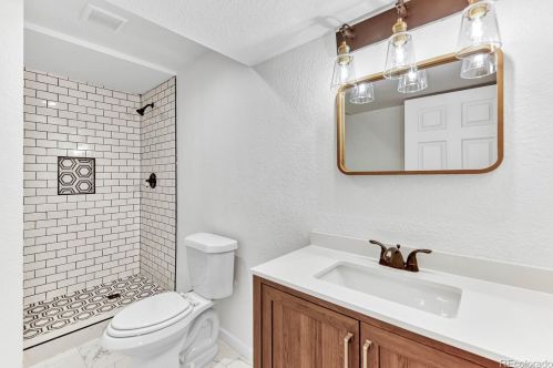 4459 Grant St, Englewood CO  80113-5806 exterior