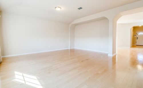 921 Bee Creek Ln, Fort Worth TX  76120-1336 exterior