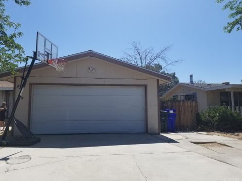 18811 Arbor Ct, El Mirage, CA 92301-3525