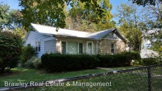 401 19th St, Blmgtn IN  47408-1509 exterior