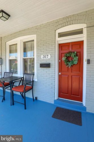 317 Ross St, Lancaster PA  17602-1941 exterior