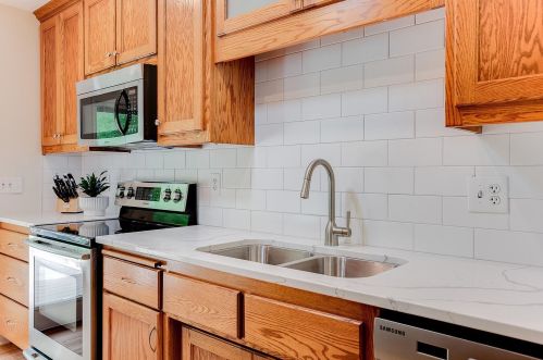 2095 Blomquist Ave, Saint Paul MN  55110-4701 exterior