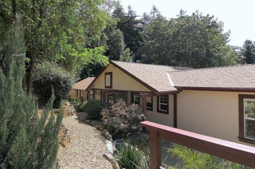 24194 Loma Prieta Ave, Los Gatos, CA 95033-9701