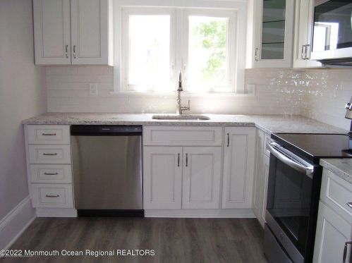 600 3rd Ave, Tinton Falls NJ  07712-5931 exterior