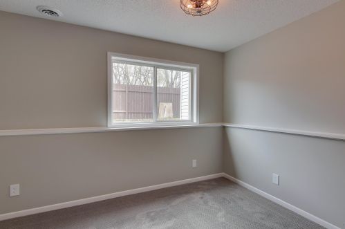 1821 103rd Ave, Minneapolis MN  55433-4745 exterior