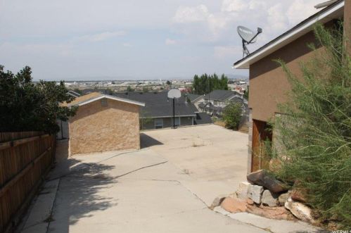 2324 Mdw St, Cedar City UT 84720-2265 exterior