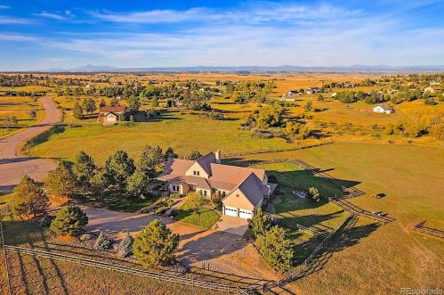 4965 Moonshine Ridge Trl, Parker CO  80134-5145 exterior