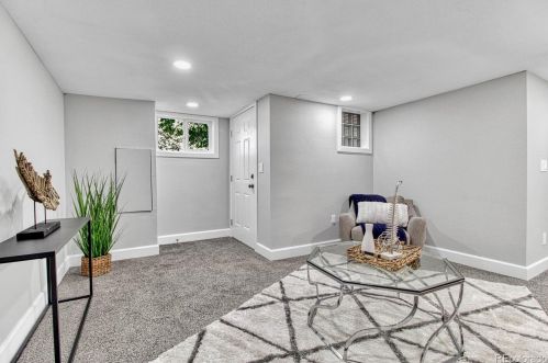 2000 Lamar St, Denver CO  80214-1048 exterior