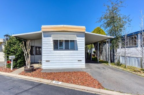 245 Rocky Hills Ln, Rancho Cordova, CA 95670-4321