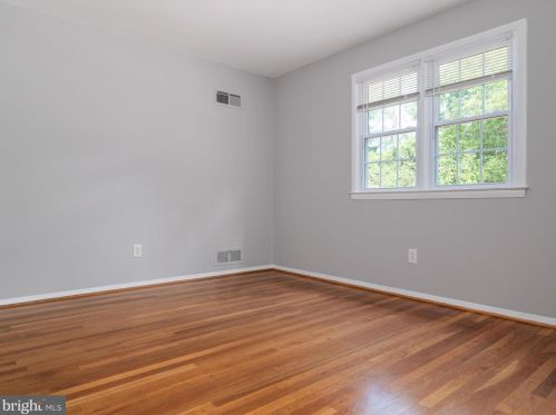 806 Downs Dr, Silver Spring MD 20904-2025 exterior