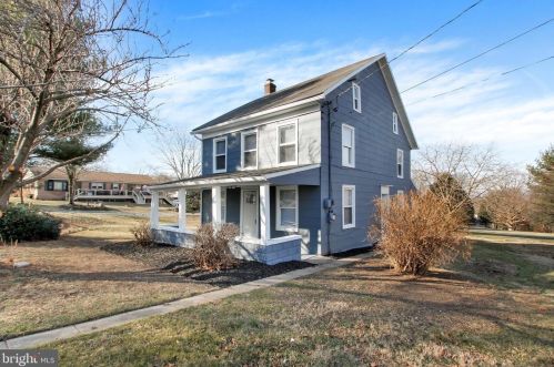 2071 Grandview Rd, Hanover, PA 17331-9188