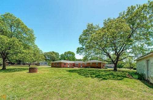 15 Highland Blvd, Stockbridge GA  30281-4654 exterior