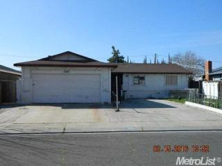 1813 Poppy Ln, Ceres, CA 95307-2226