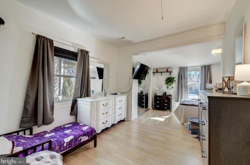 4946 Beech St, Shady Side MD 20764-9666 exterior