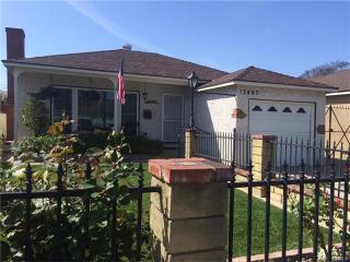 13407 Shoup Ave, Hawthorne, CA 90250-5613