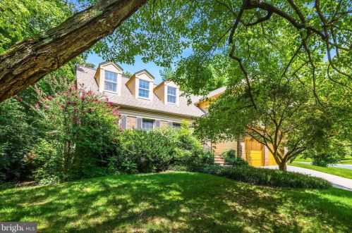 2320 Hidden Valley Ln, Silver Spring, MD 20904-5270