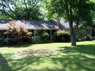 2409 Thornhill Rd, Tifton, GA 31793-5726