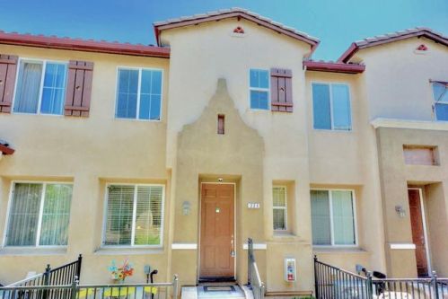 221 Parc Place Dr, Milpitas, CA 95035-3852