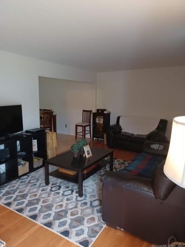 23 Carriage Path, Milford, CT 06460-7539