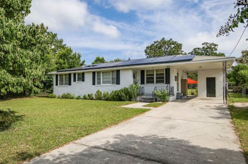 2226 Maylynn Dr, Cayce-West Columbia, SC 29033-1800