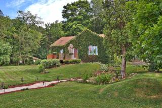 26 Starr Dr, Barrington Hills, IL 60102