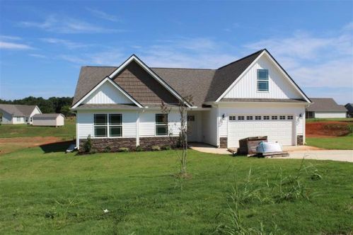 812 Keepsake Ln, Inman, SC 29349-6252
