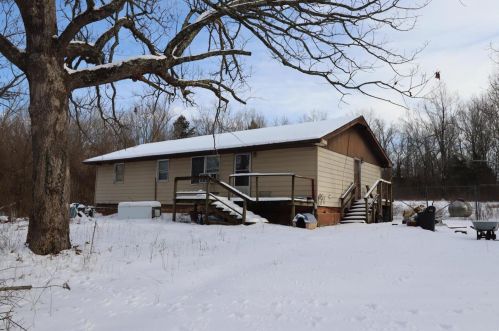 24670 Camellia Rd, Lebanon, MO 65536-4395